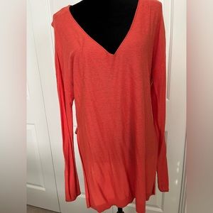 Lightweight tunic sweater